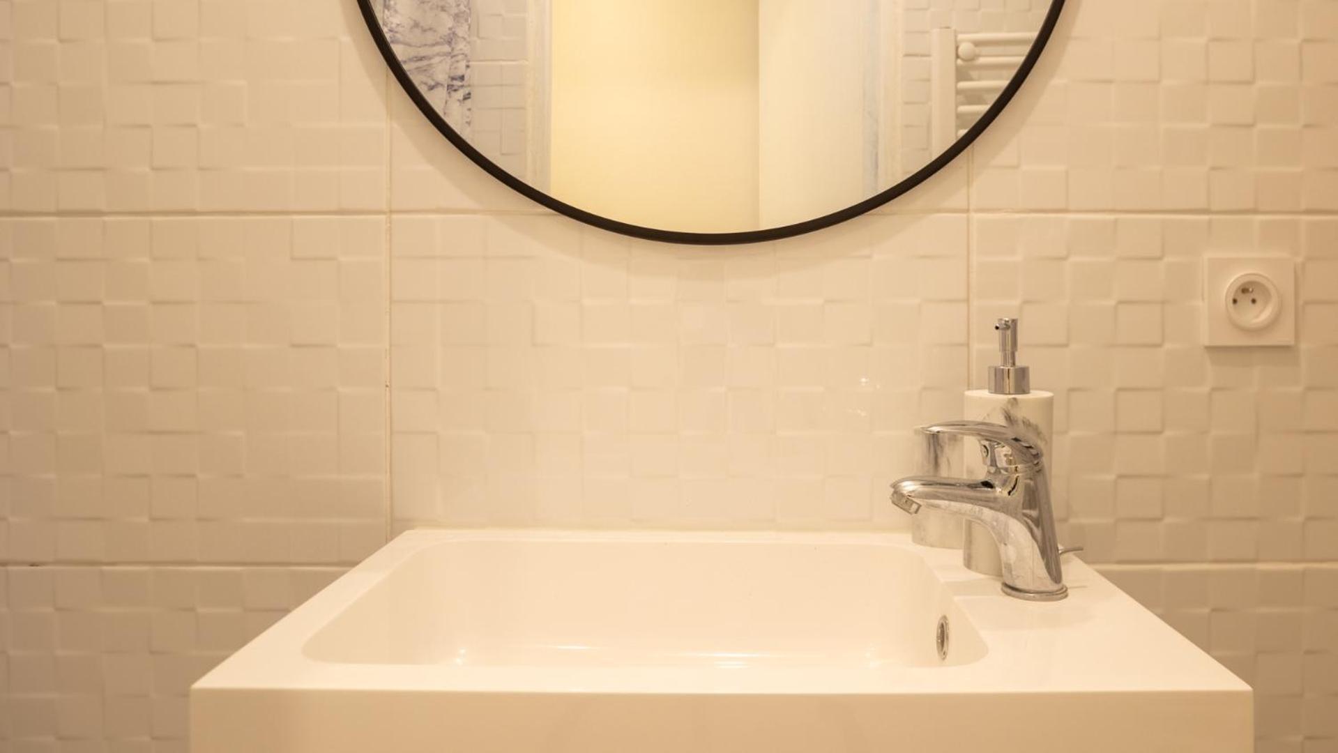 Champagne En Terrasse - Elegant Et Discret Apartment Troyes Ngoại thất bức ảnh